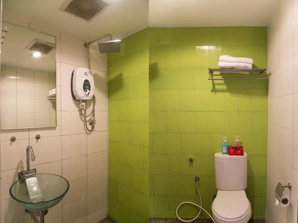 Oyo Rooms Maharajalela Monorail Station กัวลาลัมเปอร์ ภายนอก รูปภาพ
