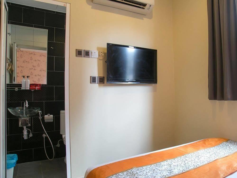 Oyo Rooms Maharajalela Monorail Station กัวลาลัมเปอร์ ภายนอก รูปภาพ